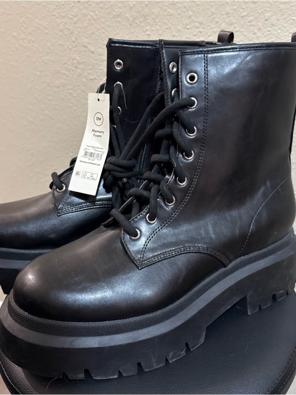 Chunky FAUX Black Leather platform Combat Boots NOBO 10wide